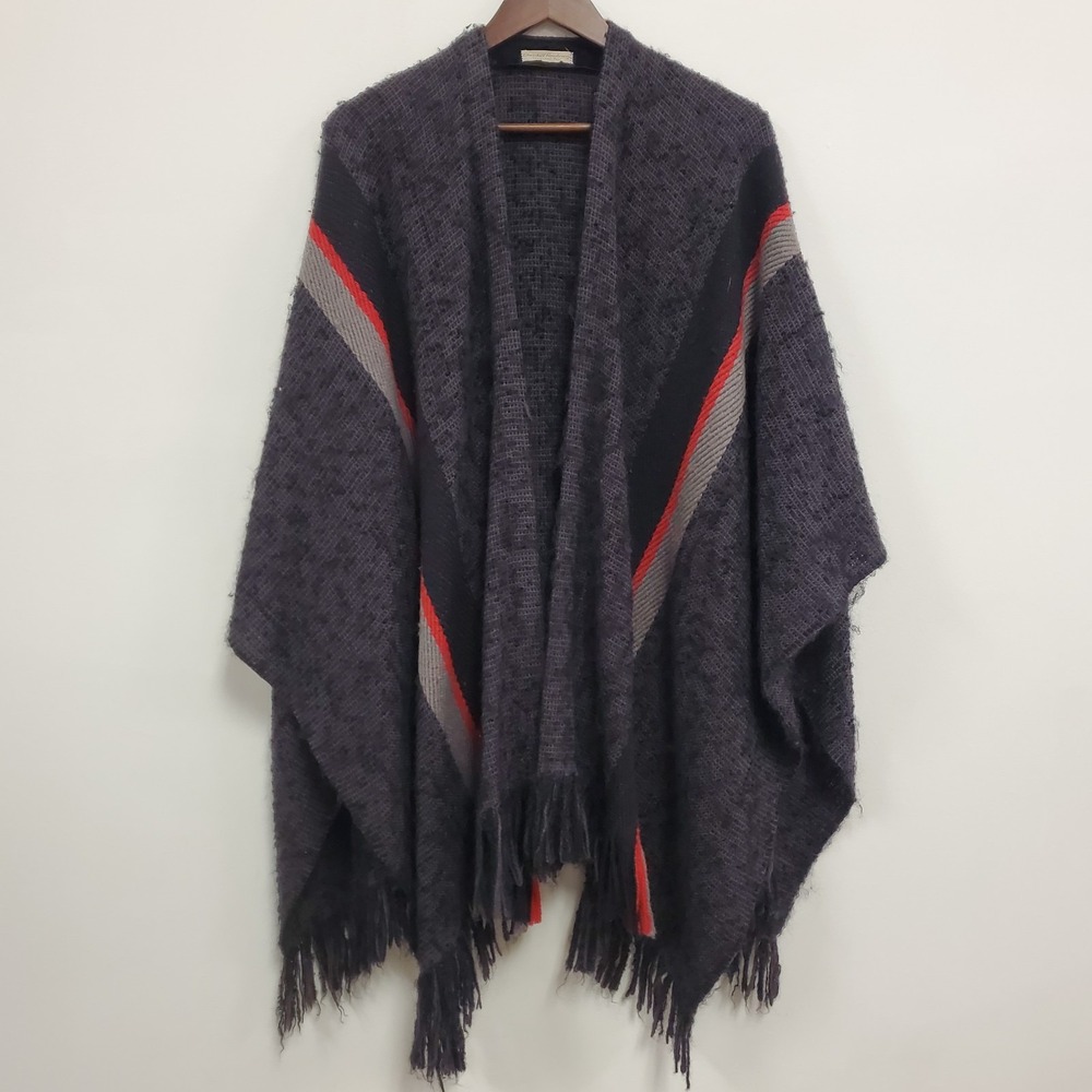 Vintage Churchill Handwoven Womens Wool Western Fringe Poncho‎ Sweater One Size
